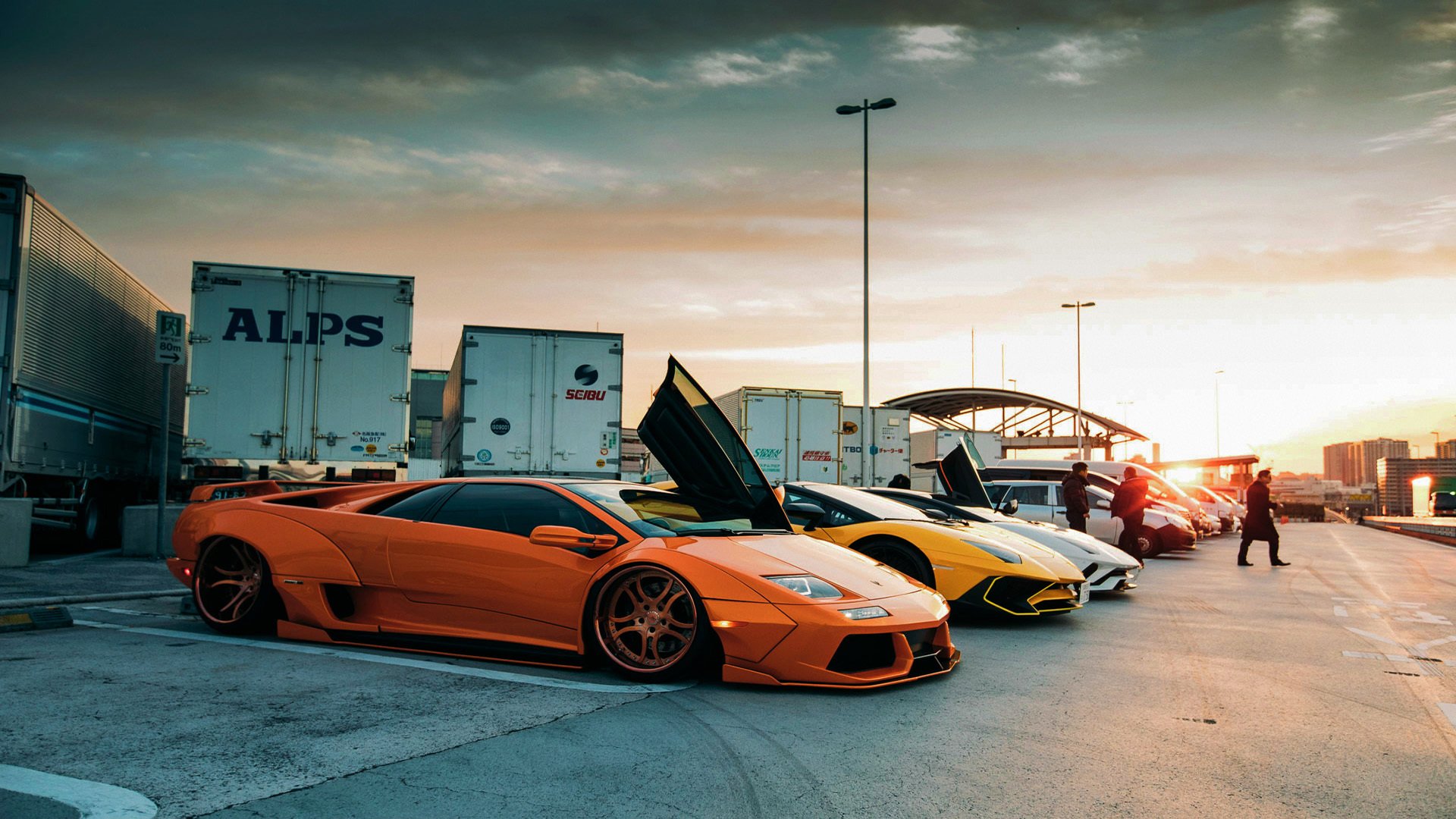 布克稳定输出不掉线，黄蜂战术压制勇士致胜