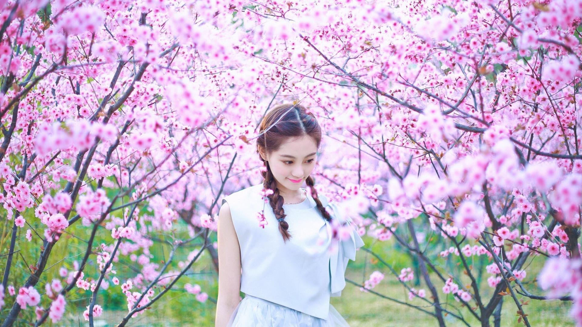 欧冠半决赛焦点战,莱比锡红牛硬仗取胜曼城