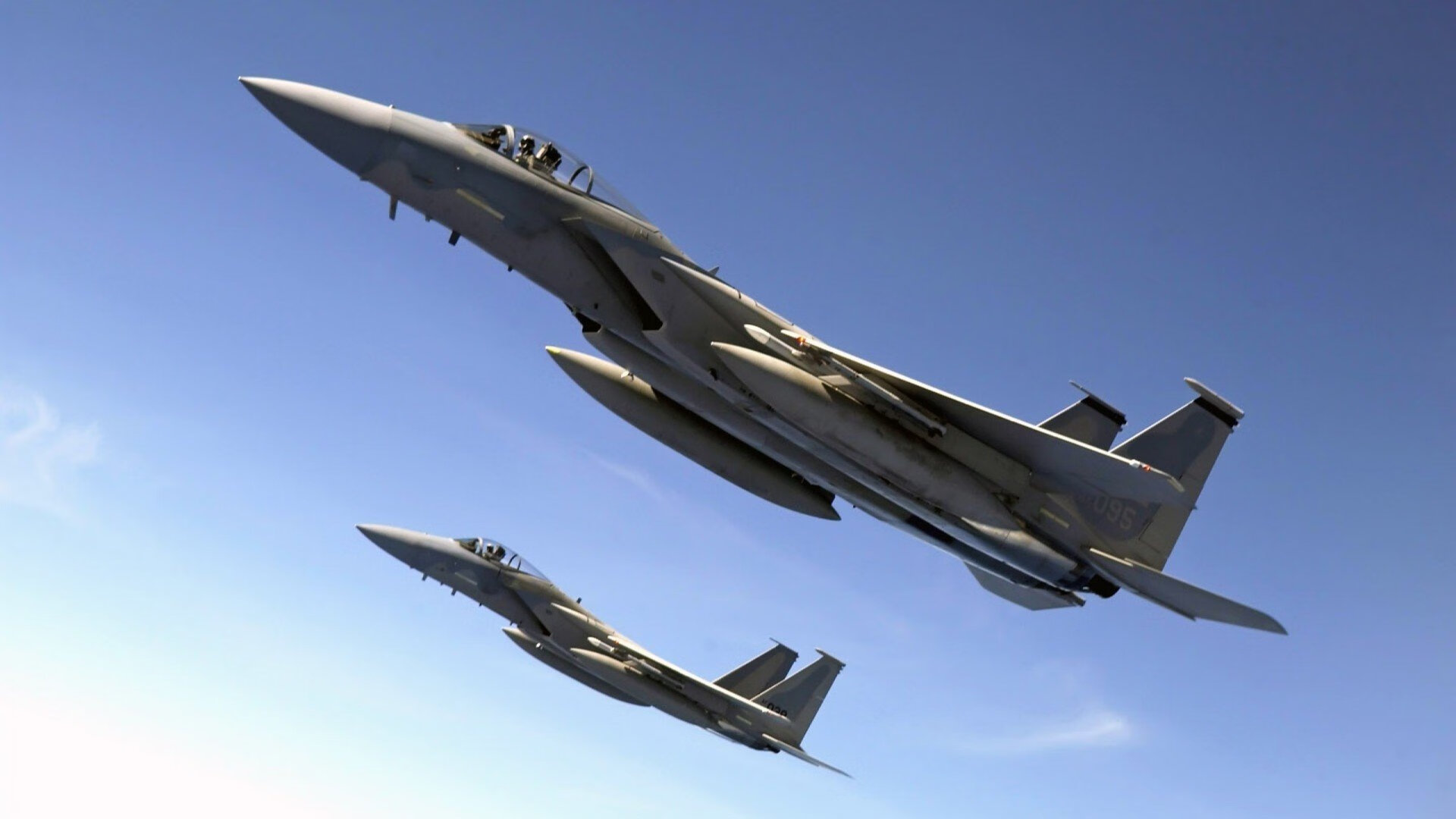 詹姆斯关键20分逆转乾坤，爵士王朝余晖中的最后坚守