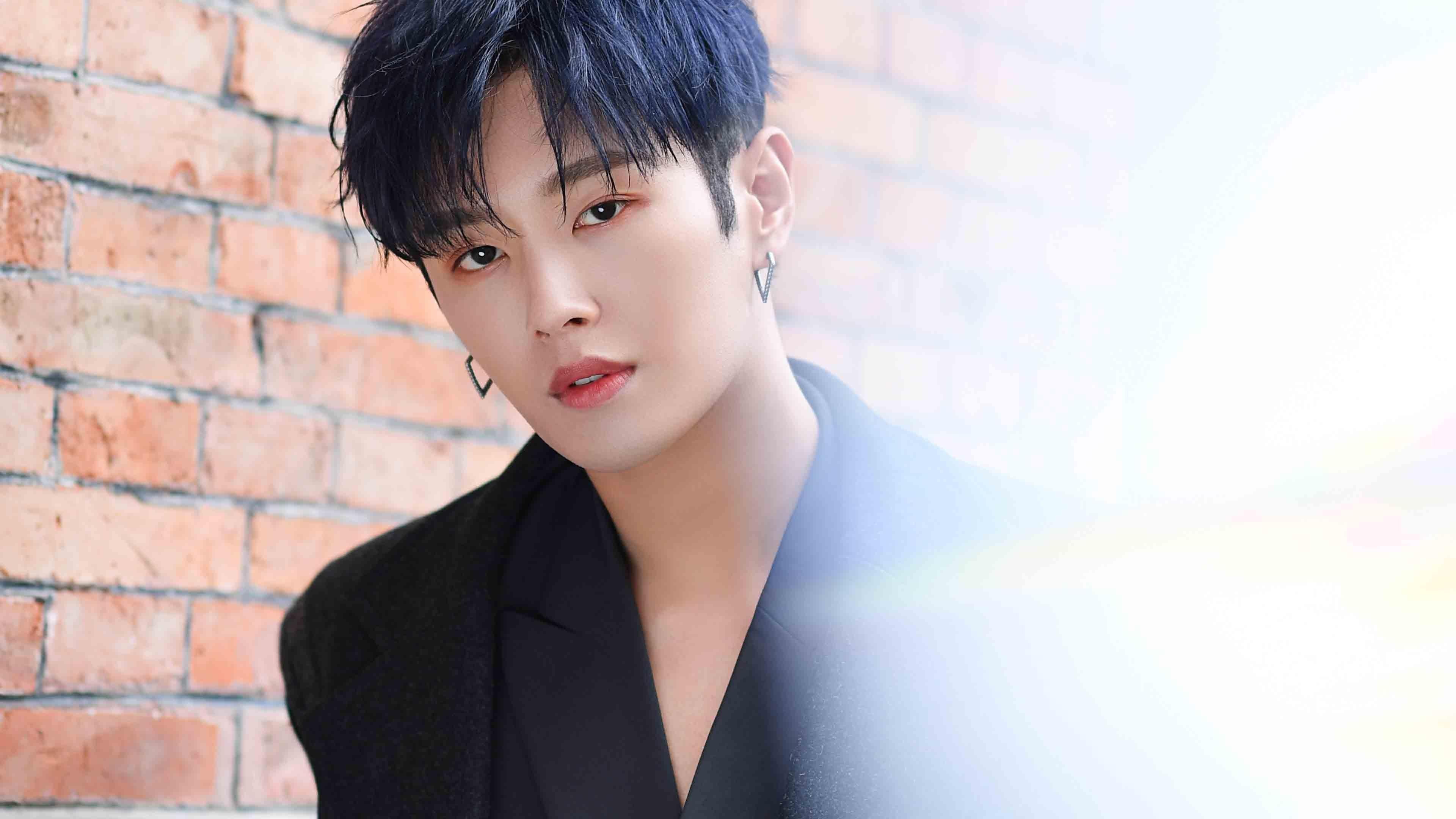 开云体育app-冰冷赛场上，他点燃了阿根廷的信仰之夜